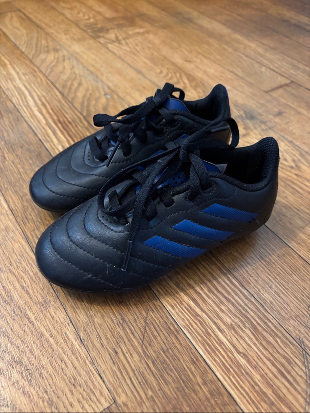 Adidas Kids Black and Blue Soccer Sneakers Cleats Size 11